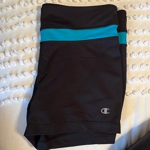 Champion, biker shorts